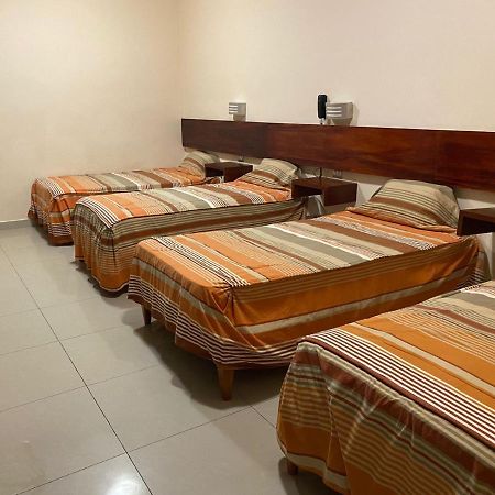 Tariri Hotel Pucallpa Luaran gambar