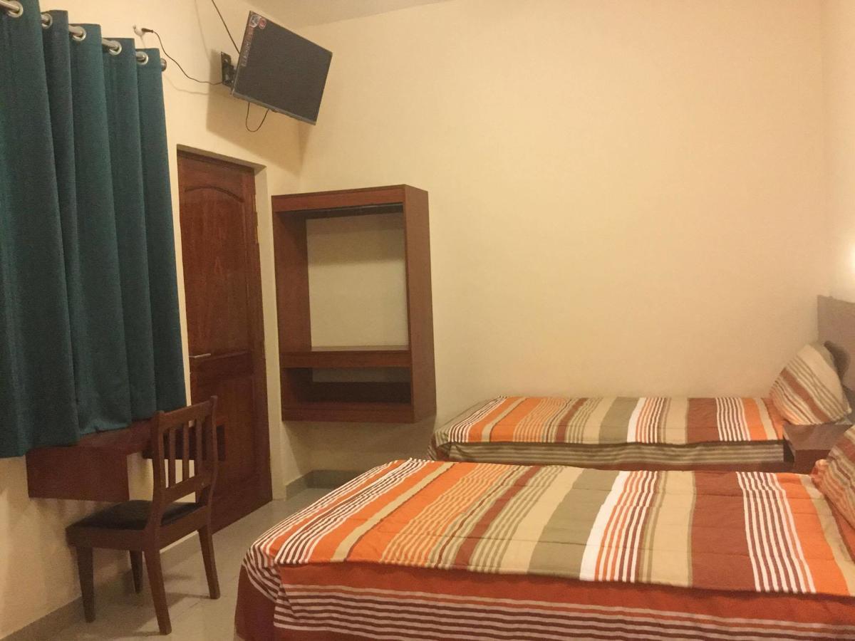 Tariri Hotel Pucallpa Luaran gambar