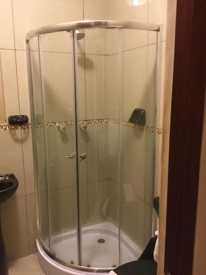 Tariri Hotel Pucallpa Luaran gambar