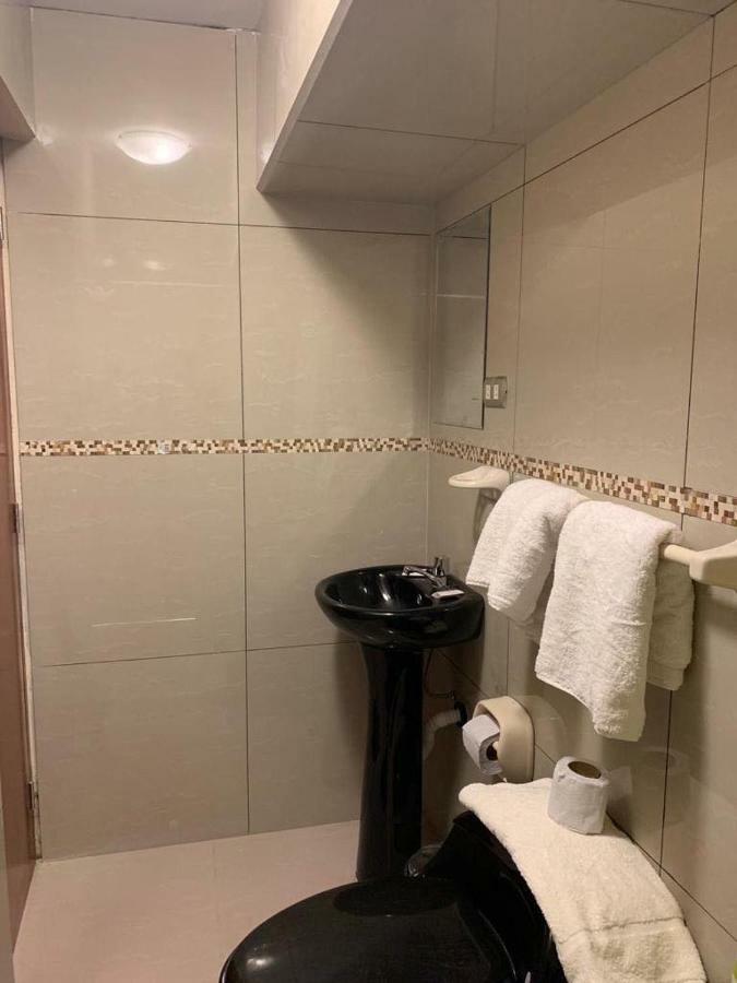 Tariri Hotel Pucallpa Luaran gambar